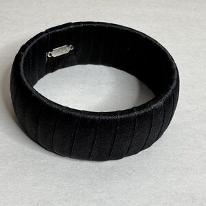FURLA Wide‎ Chunky Bangle Bracelet Fabric Lined Black
